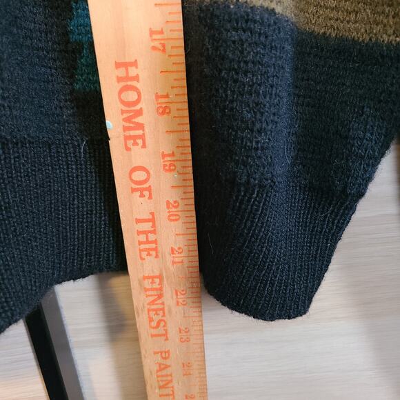 Vintage Pendleton High Grade Western Wear Wool Sweater Blue Aztec Size Med USA - Picture 7 of 8